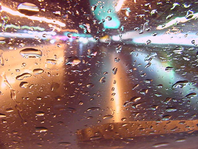 03_rain_windshield11.jpg
