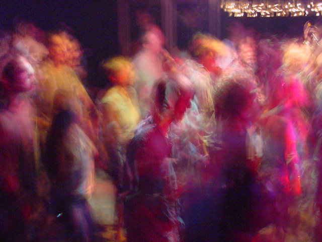 dancemove25.JPG
