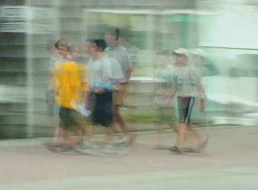 walkmove24.jpg